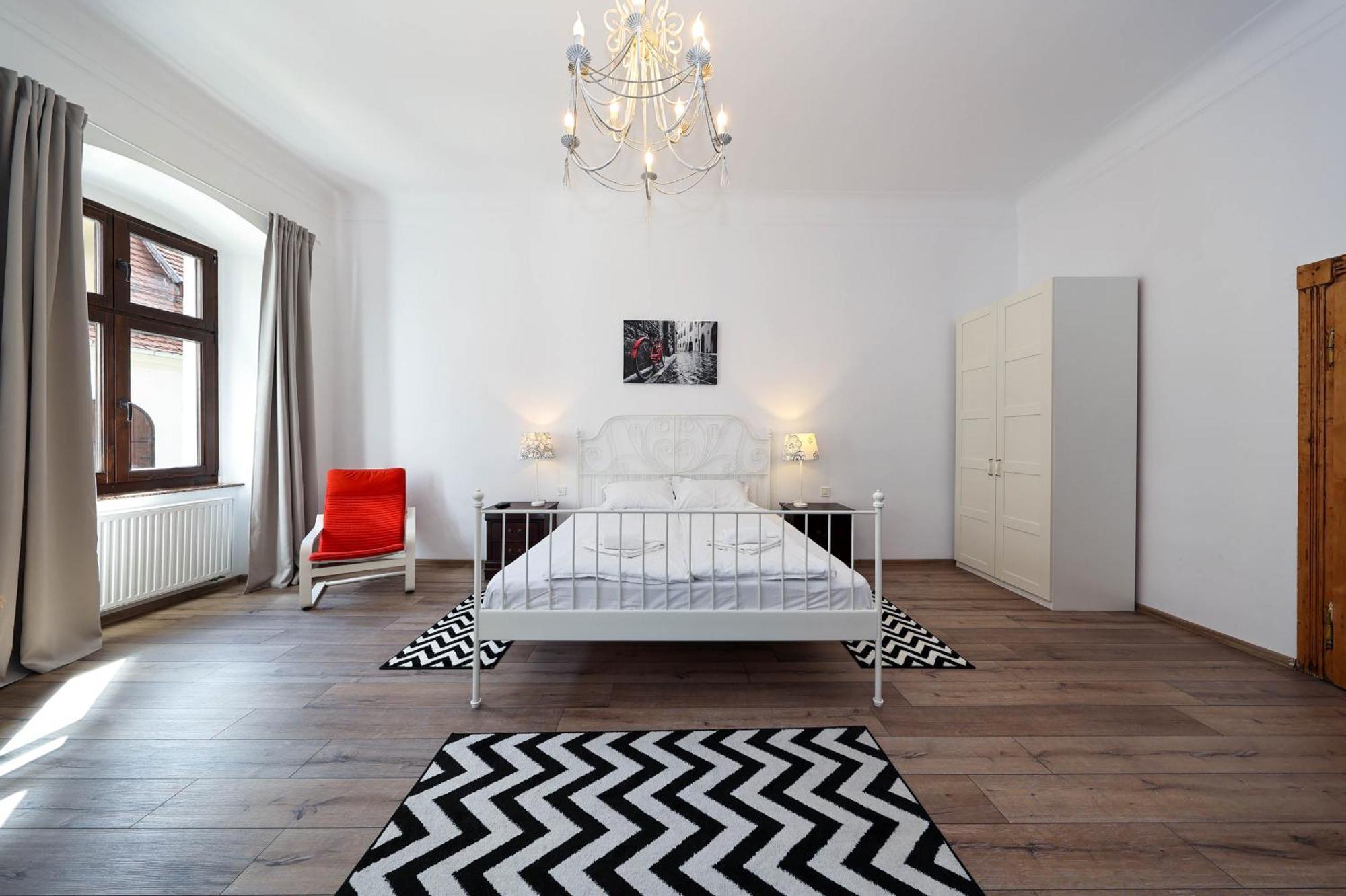 Hirscher Apartments 布拉索夫 客房 照片